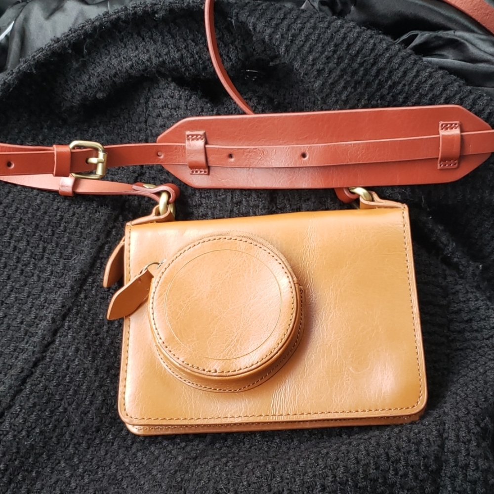 Kelsi Dagger Brooklyn Camera Crossbody Bag